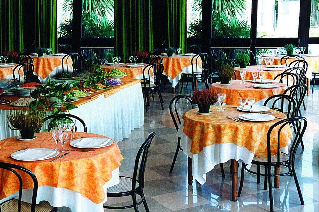Hotel Genzianella Cervia Buitenkant foto