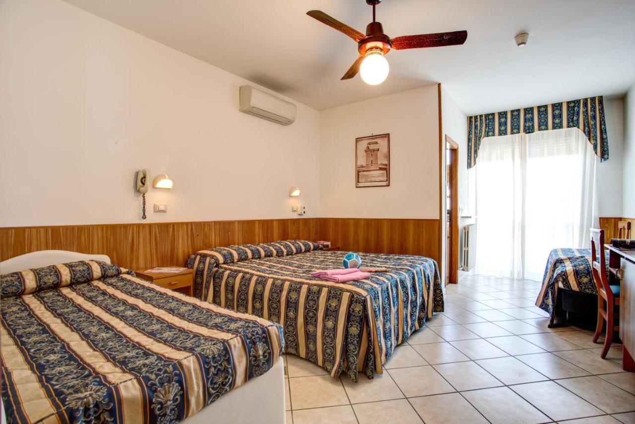 Hotel Genzianella Cervia Buitenkant foto